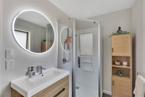 Photo of property in 19 Wallace Street, Bryndwr, Christchurch, 8053