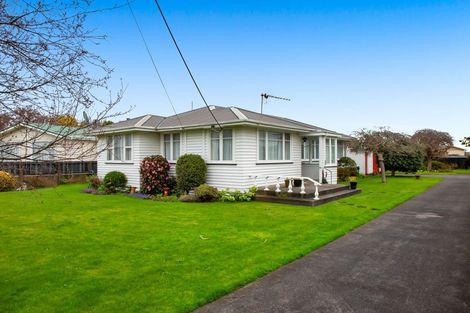 Photo of property in 49 Turuturu Road, Hawera, 4610