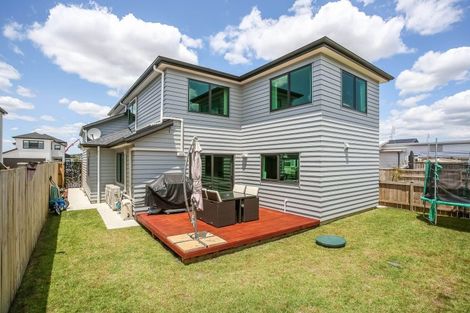 Photo of property in 28 Tawhiti Road, Pukekohe, 2120