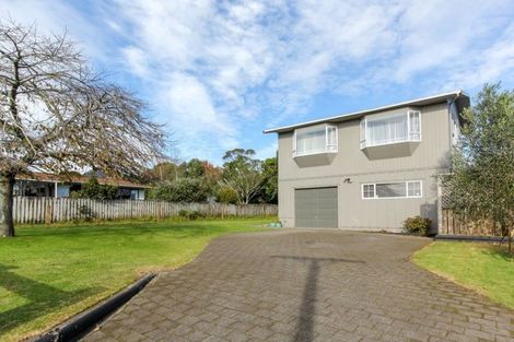 Photo of property in 114 Wairau Road, Oakura, 4314