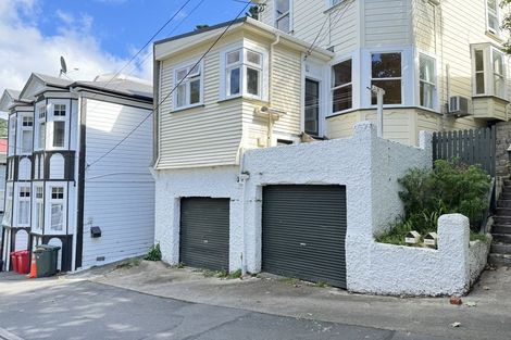 Photo of property in 21 Adams Terrace, Aro Valley, Wellington, 6021