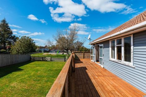 Photo of property in 4 Kauri Drive, Wairakei, Taupo, 3332