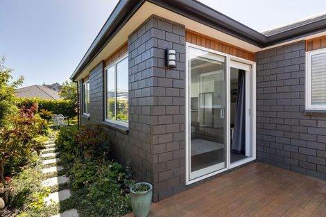 Photo of property in 73 Bert Wall Drive, Omokoroa, 3114