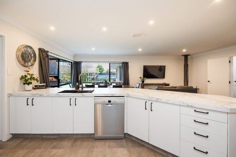 Photo of property in 28 Jefferson Crescent, Milson, Palmerston North, 4414