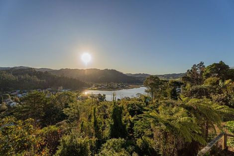 Photo of property in 4 Ridge Road, Tairua, 3508
