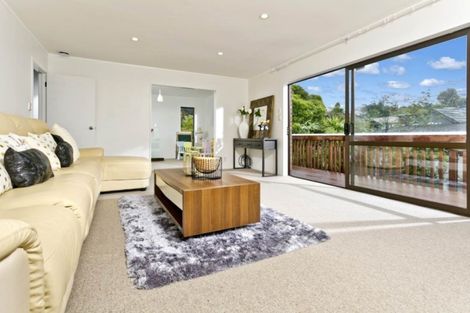 Photo of property in 57 Newhaven Terrace, Mairangi Bay, Auckland, 0630