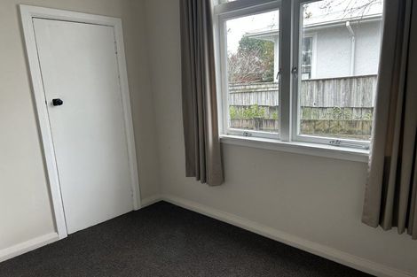Photo of property in 18 Franklin Avenue, Hokowhitu, Palmerston North, 4410