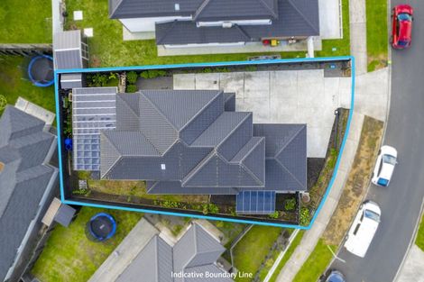 Photo of property in 76 Twin Parks Rise, Papakura, 2110