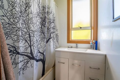 Photo of property in 398 Pukeuri-oamaru Road, Pukeuri, Oamaru, 9493