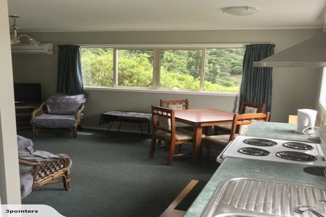 Photo of property in 10 Dorset Street, Picton, 7220