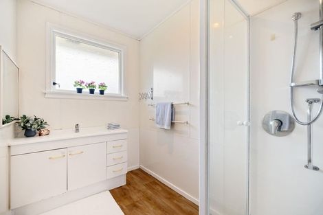 Photo of property in 2/4 Apollo Place, Papanui, Christchurch, 8052