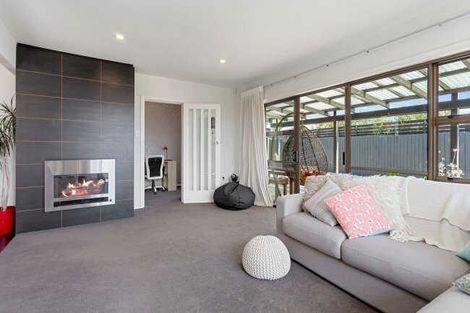 Photo of property in 16 Erica Street, Papanui, Christchurch, 8053