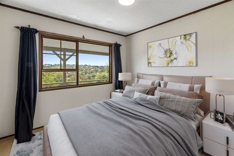 Photo of property in 21 Squirrel Lane, Browns Bay, Auckland, 0630