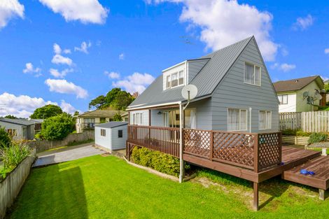 Photo of property in 16 Carillon Place, Massey, Auckland, 0614