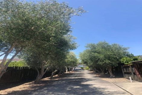 Photo of property in 2/53 Hellyers Street, Birkdale, Auckland, 0626