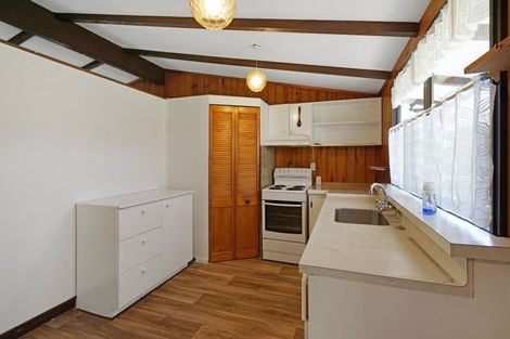 Photo of property in 18 Fairdale Avenue, Red Hill, Papakura, 2110