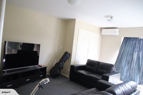 Photo of property in 1/9 Pemberton Avenue, Bayview, Auckland, 0629