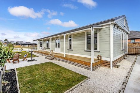 Photo of property in 3 Croydon Street, Woodend, 7610