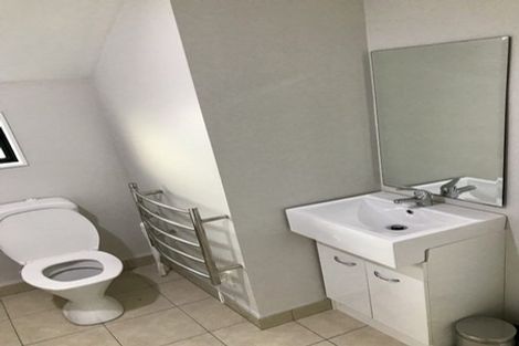 Photo of property in 5/25 Hollies Crescent, Johnsonville, Wellington, 6037