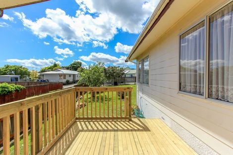 Photo of property in 17 Rewarewa Street, Owhata, Rotorua, 3010
