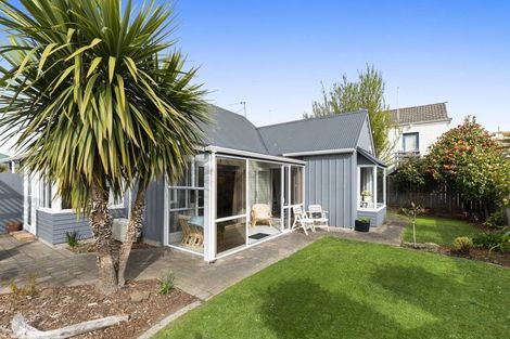 Photo of property in 1/15 Boon Street, Sydenham, Christchurch, 8023