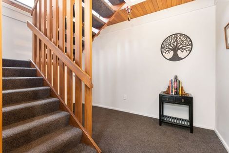Photo of property in 115b Merivale Lane, Merivale, Christchurch, 8014