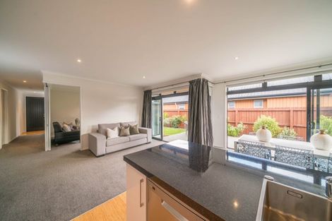 Photo of property in 21 Meyer Crescent, Halswell, Christchurch, 8025