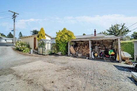 Photo of property in 24 Halsey Street, Clinton, 9534