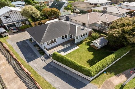 Photo of property in 53 Hall Road, Matua, Tauranga, 3110