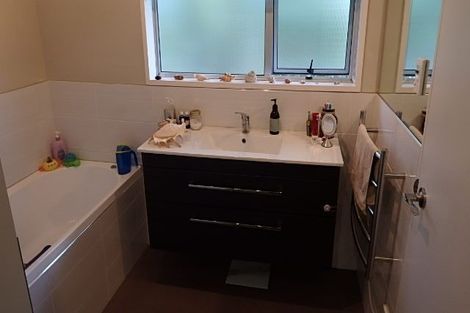 Photo of property in 4a Lakewood Drive, Burwood, Christchurch, 8083