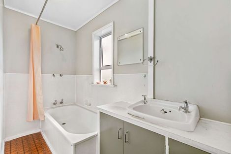 Photo of property in 72 Church Street, Otahuhu, Auckland, 1062