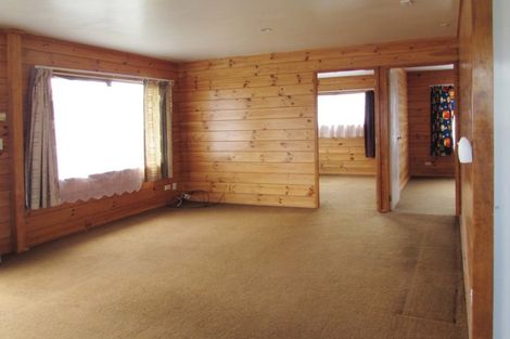 Photo of property in 1a Wing Crescent, Papakura, 2110
