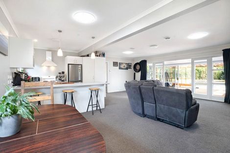 Photo of property in 30 Meihana Street, Takaka, 7110