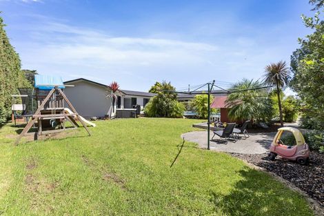 Photo of property in 85 Whitford-maraetai Road, Whitford, Howick, 2571