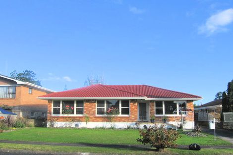 Photo of property in 82 Woolfield Road, Papatoetoe, Auckland, 2025