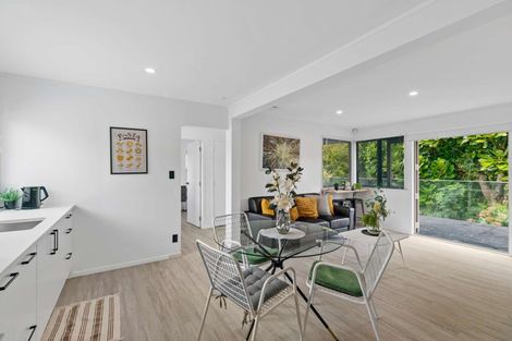 Photo of property in 16 Shelly Beach Road, Shelly Beach, Helensville, 0874