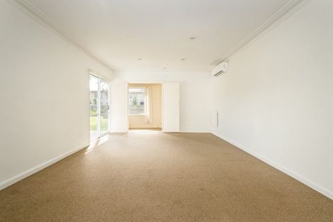 Photo of property in 117 Somerfield Street, Somerfield, Christchurch, 8024