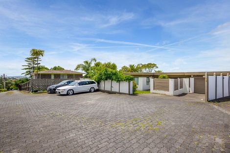 Photo of property in 1/262 Don Buck Road, Massey, Auckland, 0614