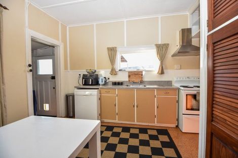 Photo of property in 259 High Street North, Carterton, 5713