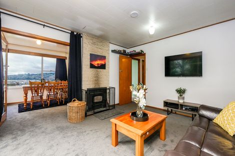 Photo of property in 14 Middleton Road, Kew, Dunedin, 9012