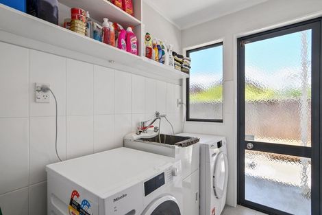 Photo of property in 11 Ardilea Avenue, Stoke, Nelson, 7011