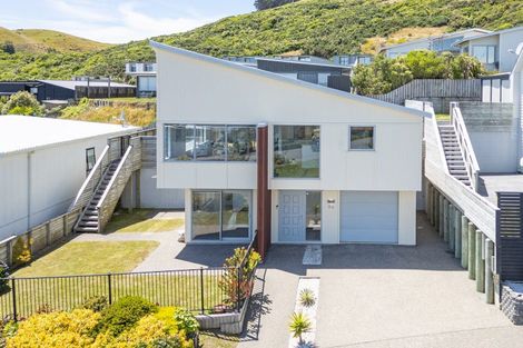 Photo of property in 56 Tea Tree Lane, Woodridge, Wellington, 6037