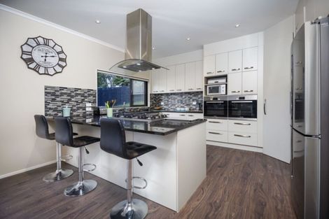 Photo of property in 26 Wautaiti Drive, Riverhead, 0820