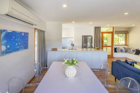 Photo of property in 77 Spencer Street, Crofton Downs, Wellington, 6035