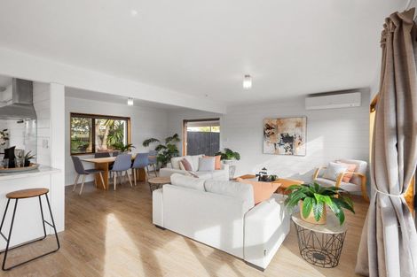 Photo of property in 14 Kiwi Avenue, Forest Lake, Hamilton, 3200