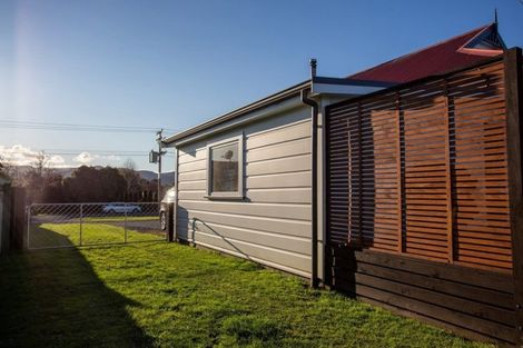 Photo of property in 15 Lincoln Road, Carterton, 5713