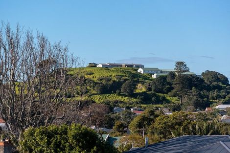 Photo of property in 4/48a Vauxhall Road, Devonport, Auckland, 0624