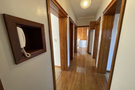 Photo of property in San Marino Apartments, 4/4 Oak Park Avenue, Te Aro, Wellington, 6011