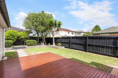Photo of property in 30 Erne Crescent, East Tamaki, Auckland, 2016