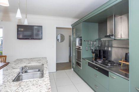 Photo of property in 73 Cook Street, Hamilton East, Hamilton, 3216